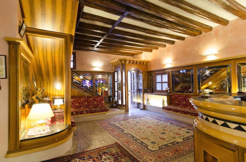 Messner Palace Венеция Экстерьер фото